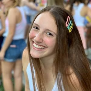 Meet your Posher, Abbie